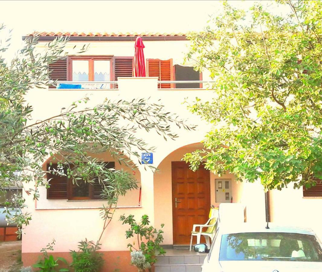 Mia Apartment *