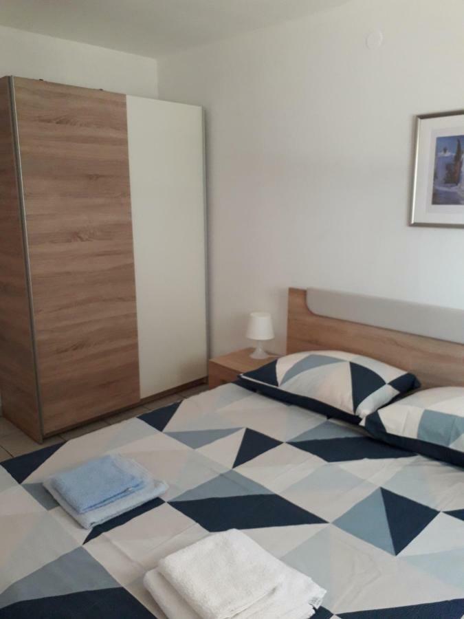 Apartma Mia *