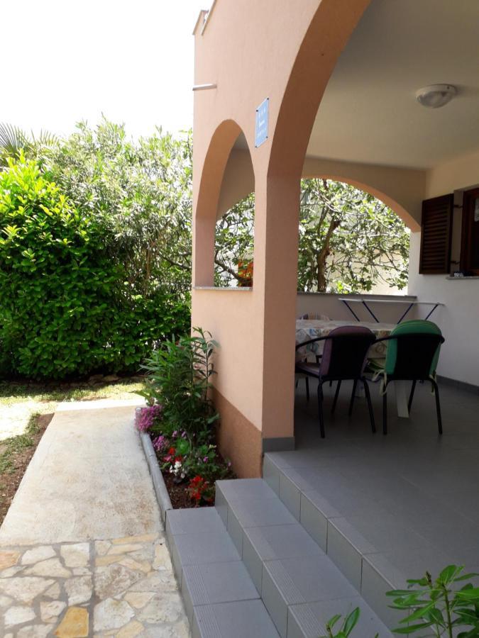 Apartma Mia *